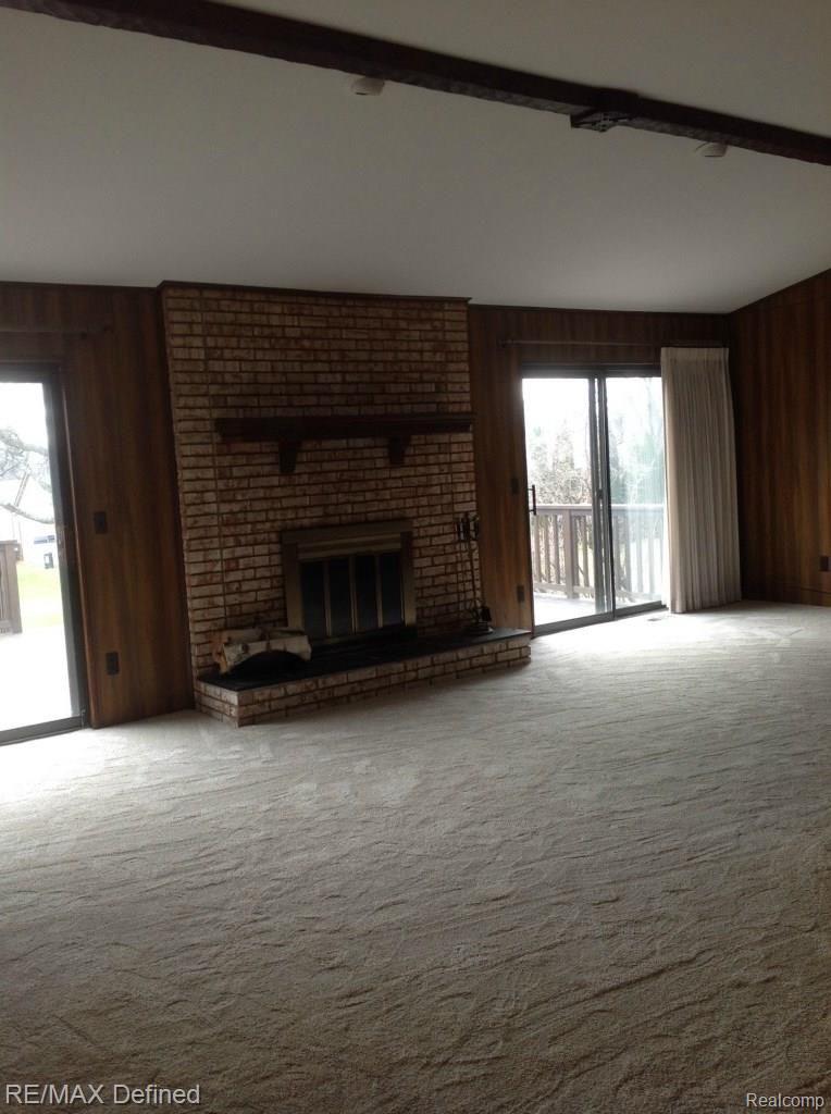 255 Poco Court Rochester, MI 48307 - Photo 9 of 29 9.JPG