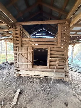 $700,000 | 1145 Ludlow Road, Lena, MS 39094