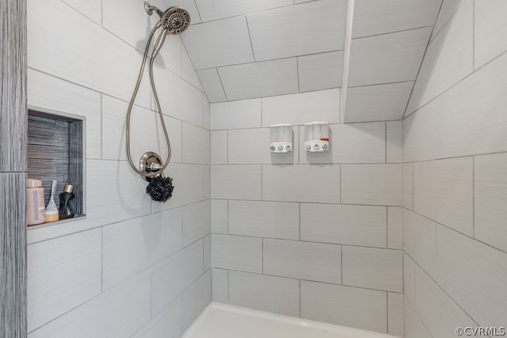 4827 Brook Road Richmond, VA 23227 - Photo 22 of 26 Gallery Image 22