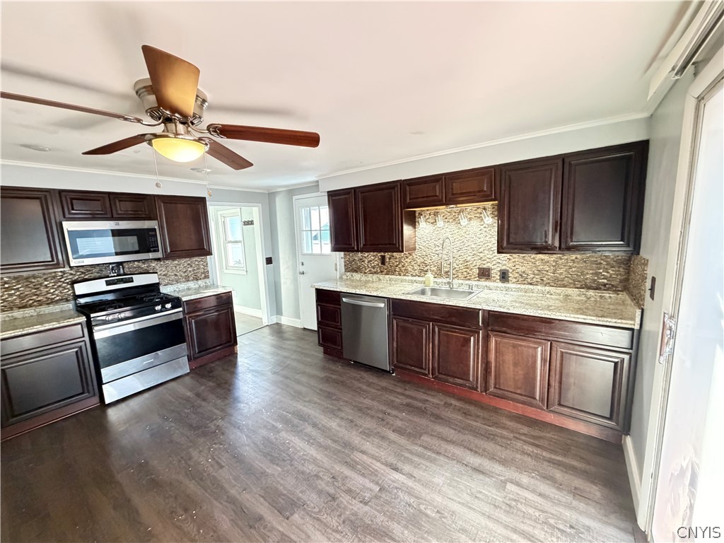 125 Campbell Road Salina, NY 13211 - Photo 11 of 30