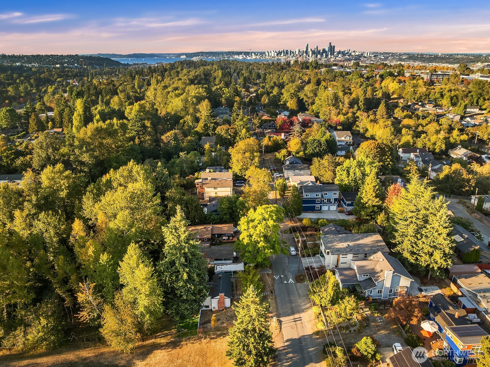0 18th Avenue Southwest Seattle, WA 98106 - Photo 6 of 9 a view of a city