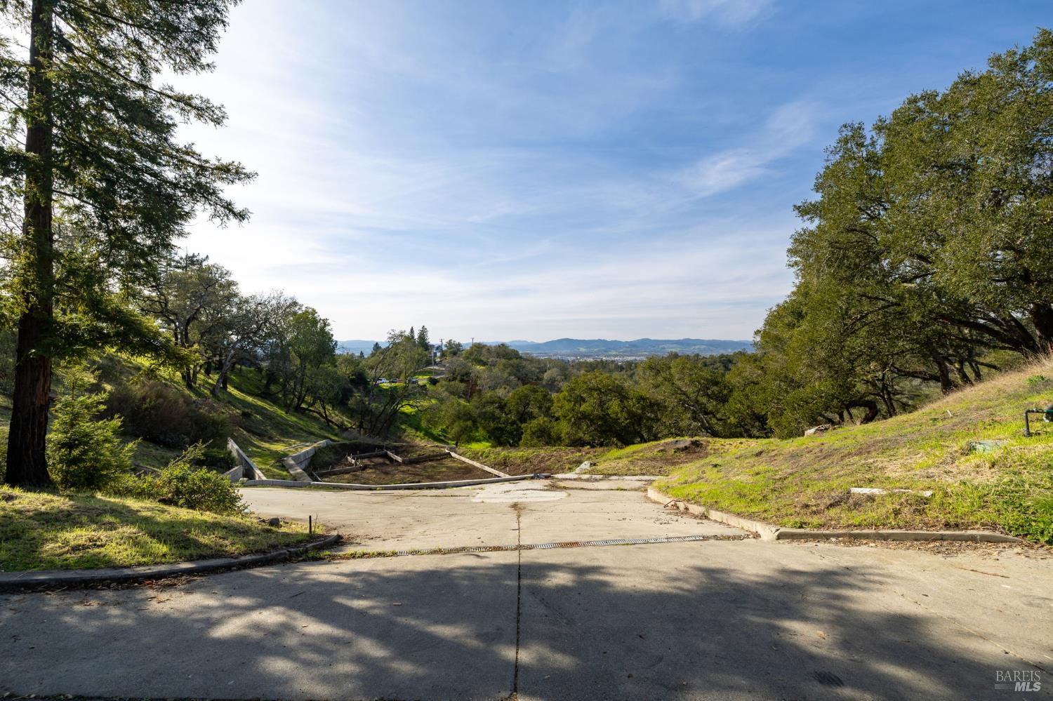 5251 Vista Grande Drive Santa Rosa, CA 95403 - Photo 2 of 12 a view of a street