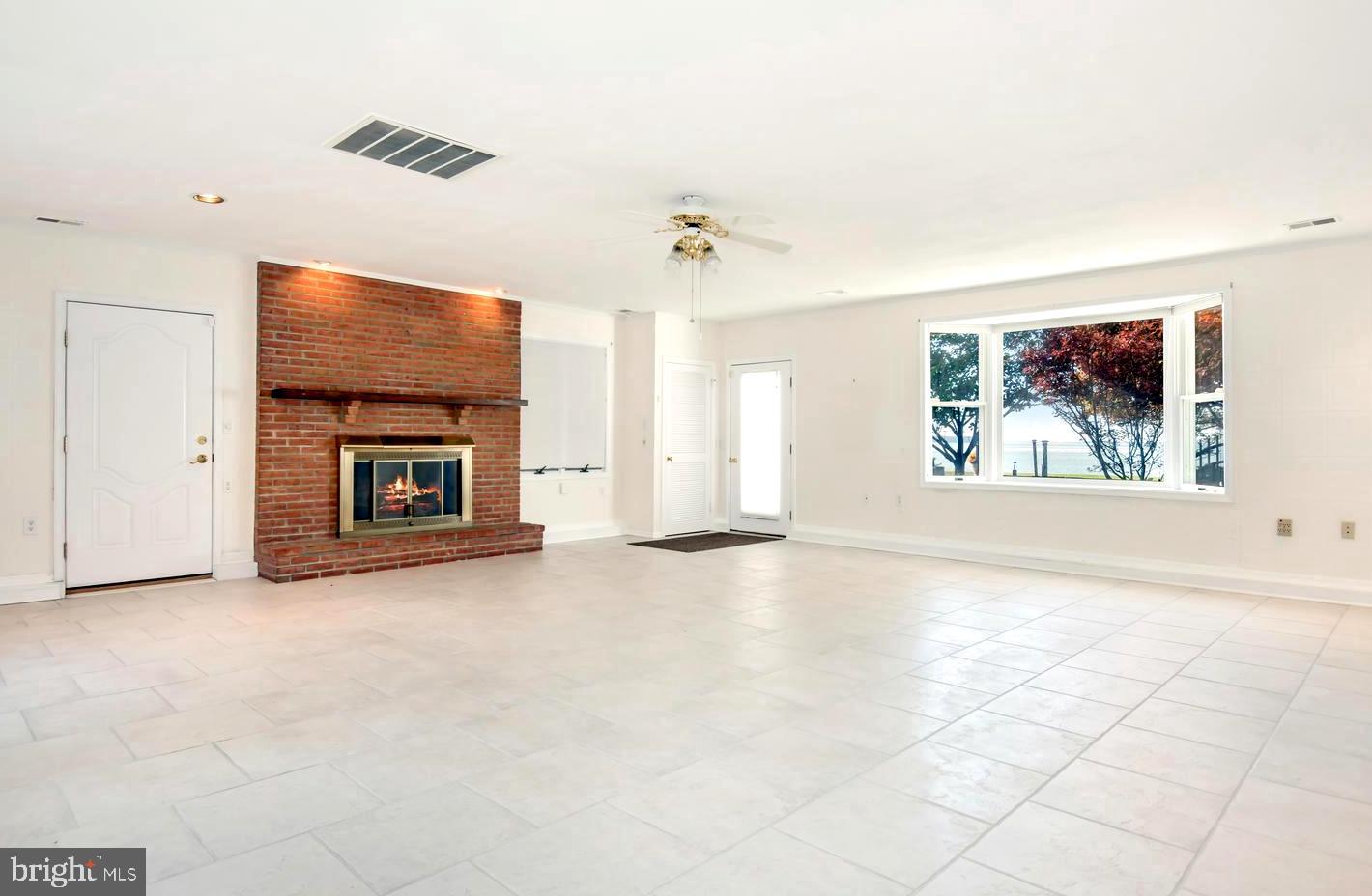3202 Bennett Point Road Queenstown, MD 21658 - Photo 30 of 49 Huge 2nd Family Room w/Fireplace . Possibilities!