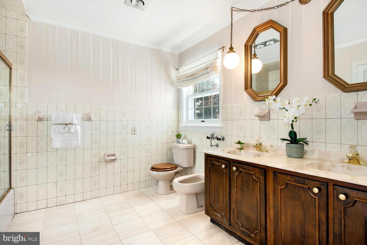 3202 Bennett Point Road Queenstown, MD 21658 - Photo 33 of 49 En Suite Luxury Master Bath . Dual Vanity . Bidet
