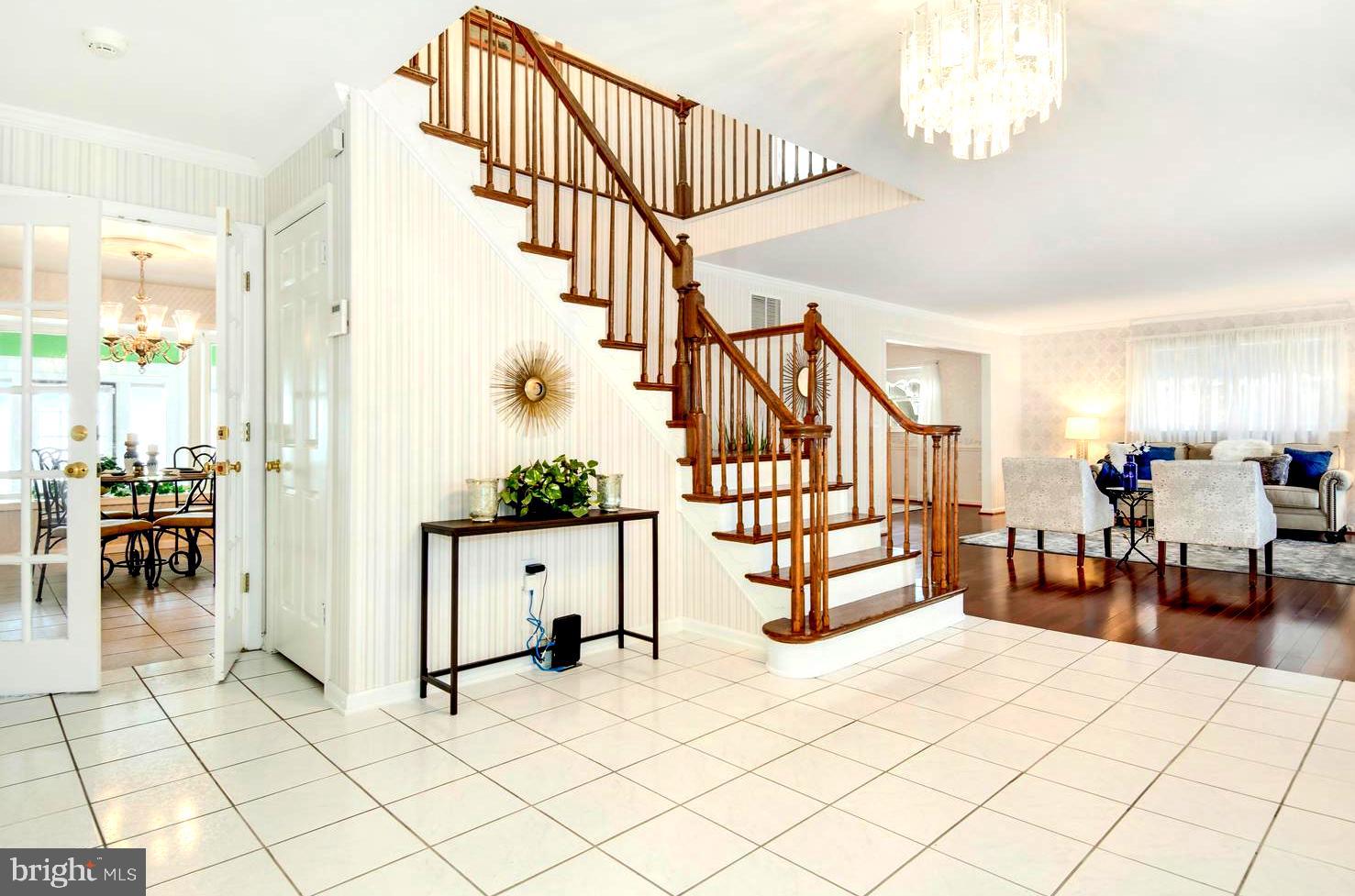 3202 Bennett Point Road Queenstown, MD 21658 - Photo 8 of 49 Magnificent Home Offering Formal & Casual Spaces