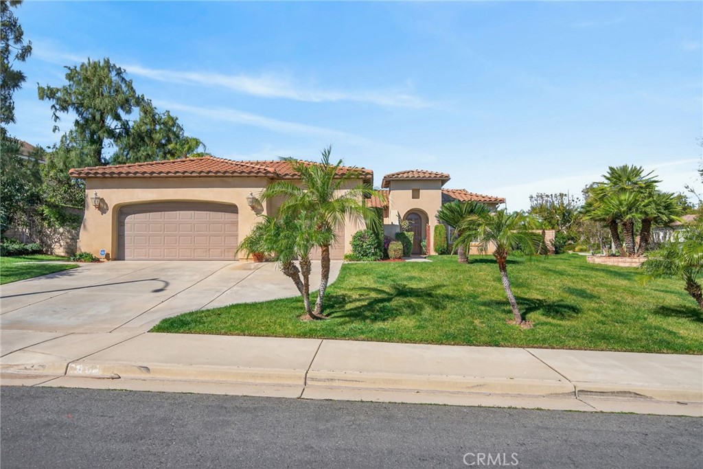 8054 Armagosa Drive Riverside, CA 92508 - Photo 4 of 64