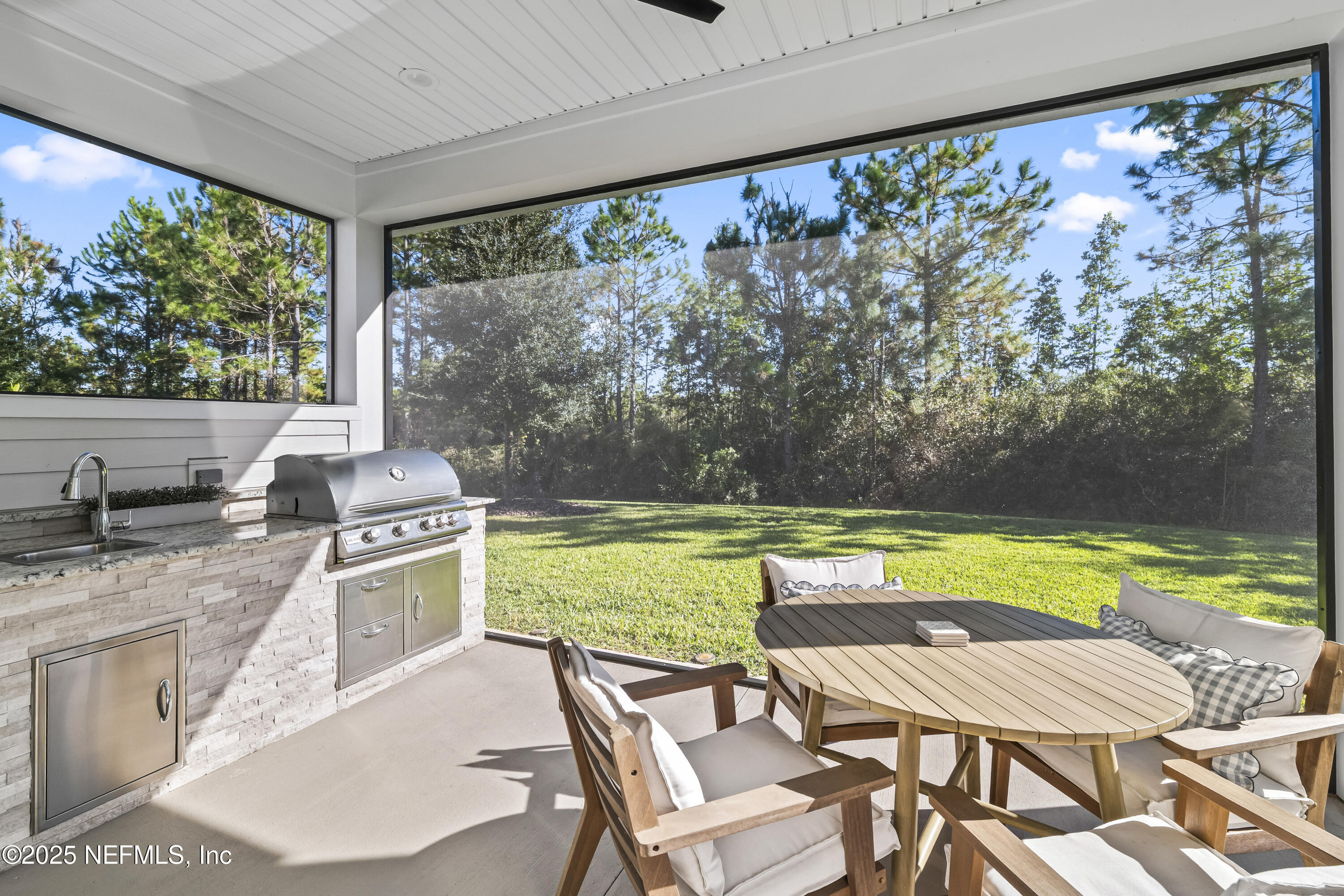 10459 Innovation Way Jacksonville, FL 32256 - Photo 25 of 54 a view of a swimming pool with a yard