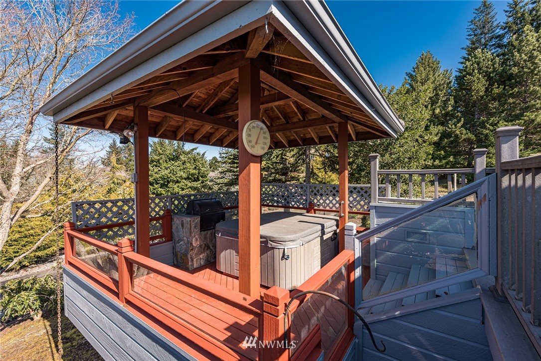 543 Ravens Ridge Road Sequim, WA 98382 - Photo 28 of 40 a view of outdoor space with seating