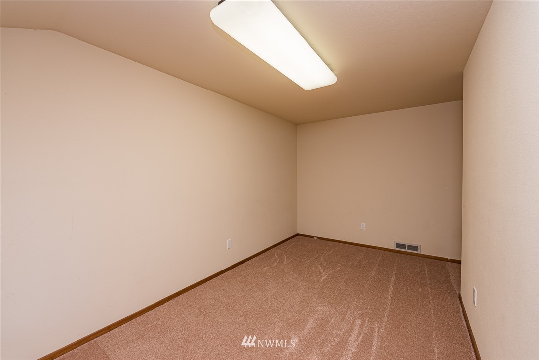 543 Ravens Ridge Road Sequim, WA 98382 - Photo 37 of 40 a view of an empty room
