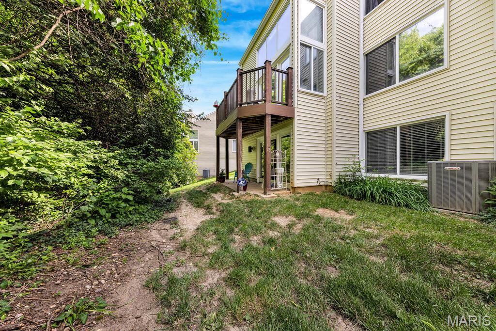 665 Highview Cir Drive Ballwin, MO 63021 - Photo 47 of 57