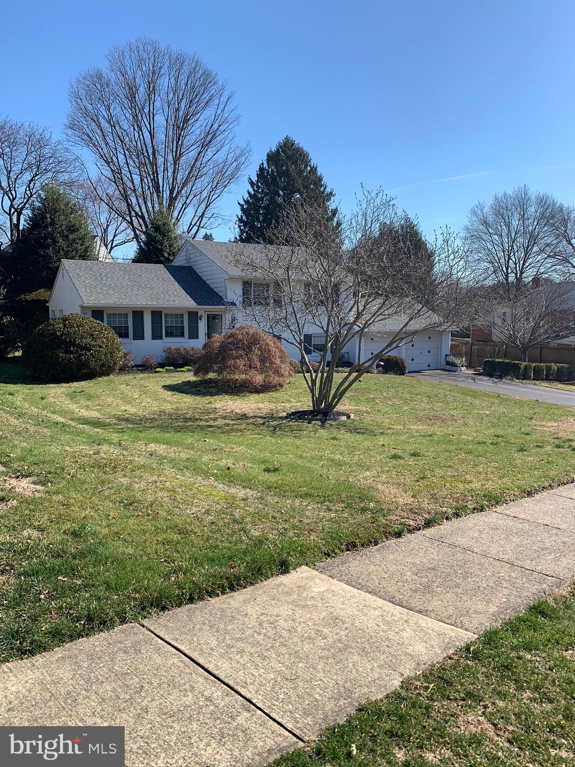 4803 Cooper Road Brookhaven, PA 19015 - Photo 2 of 30 Gallery Image 2