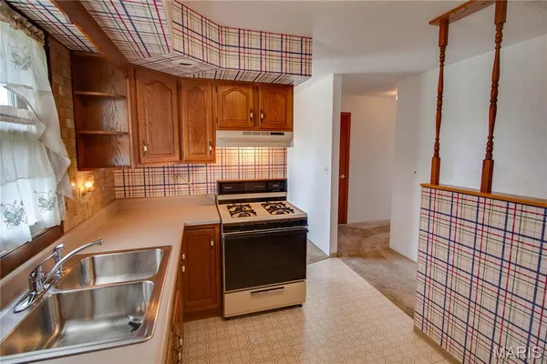 $215,000 | 312 West 4th S Street, Mount Olive, IL 62069