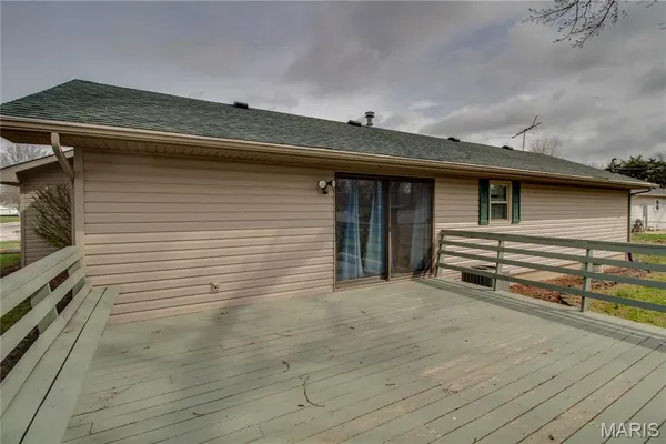 $215,000 | 312 West 4th S Street, Mount Olive, IL 62069