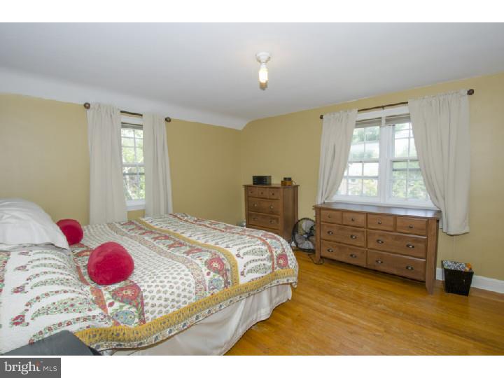 231 Pine Ridge Road Havertown, PA 19083 - Photo 10 of 19