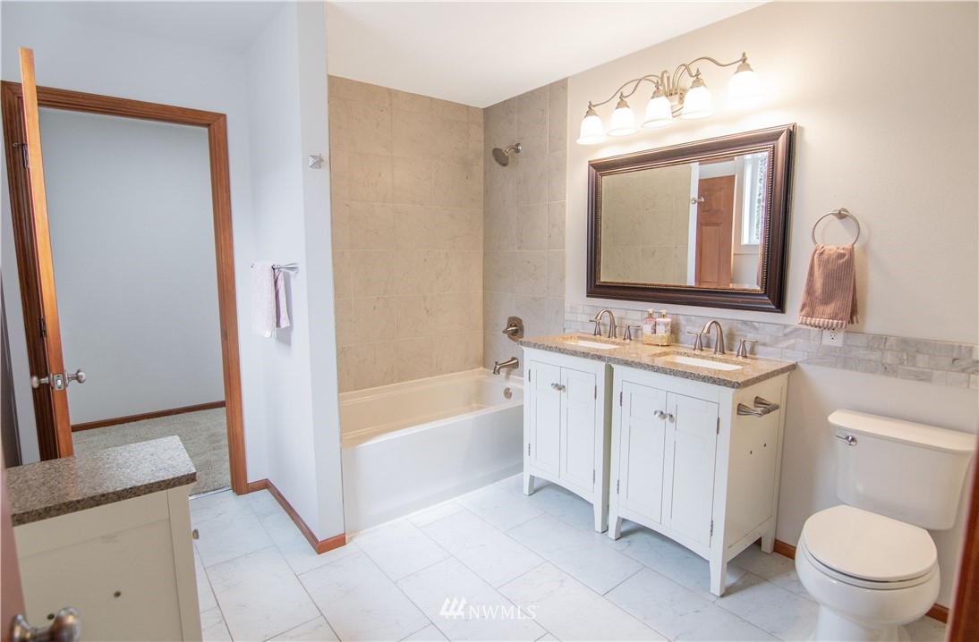 1282 Retsil Road East Port Orchard, WA 98366 - Photo 14 of 40 Gallery Image 14