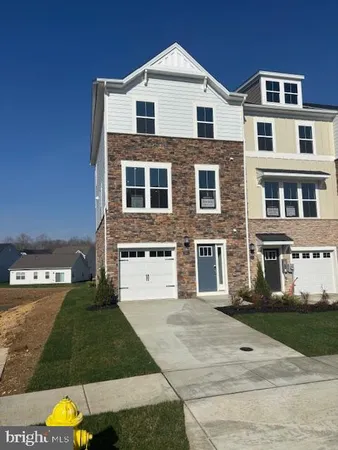$399,990 | 5517 Aberdeen Place, White Plains, MD 20695