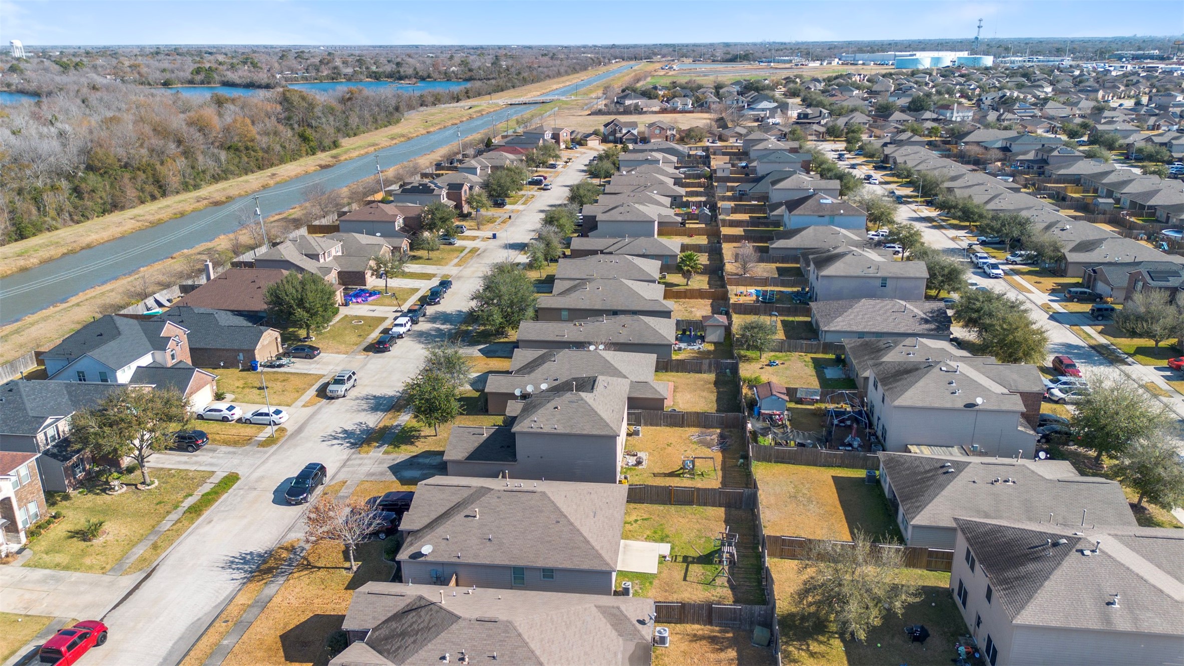830 Paradise Road Baytown, TX 77521 - Photo 29 of 34