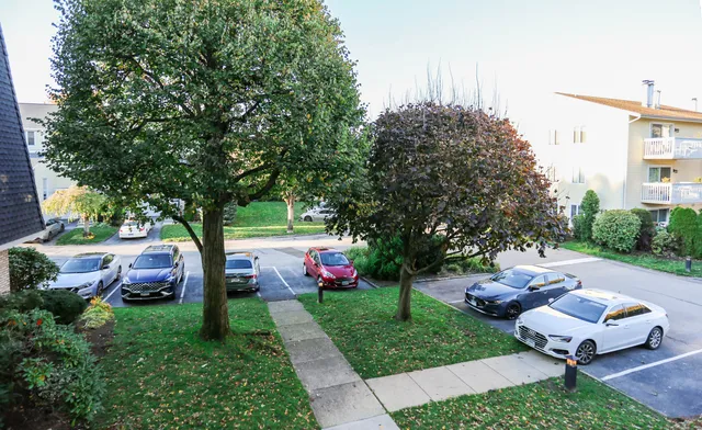 $525,000 | 61 Seaview Avenue, Unit 51, Stamford, CT 06902