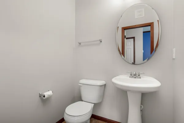 $300,000 | 4940 Underwood Lane North, Unit 4940G, Plymouth, MN 55442