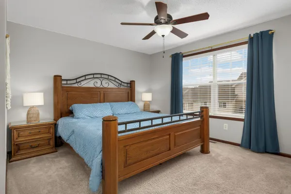 $300,000 | 4940 Underwood Lane North, Unit 4940G, Plymouth, MN 55442