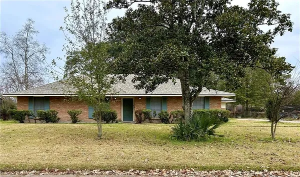 $248,500 | 10021 East Tampa Drive, Baton Rouge, LA 70815