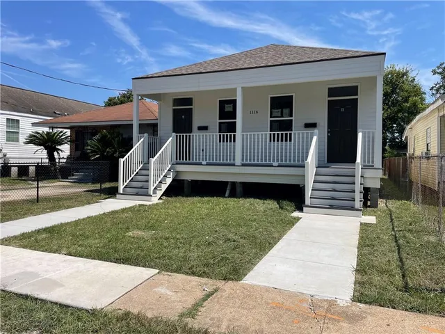 $1,700 | 1116 L B Landry Avenue, Unit B, New Orleans, LA 70114