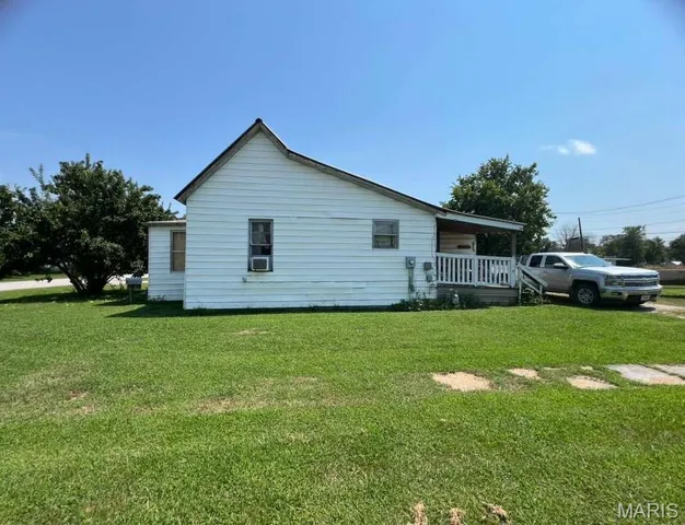 $45,500 | 201 East Birch Street, Shelbina, MO 63468