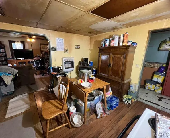 $45,500 | 201 East Birch Street, Shelbina, MO 63468