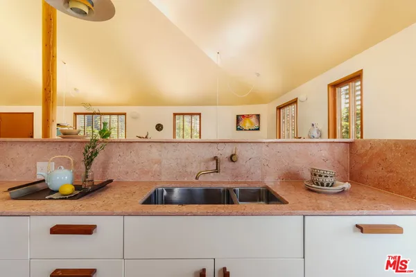 $1,795,000 | 3462 Descanso Drive, Los Angeles, CA 90026