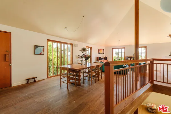 $1,795,000 | 3462 Descanso Drive, Los Angeles, CA 90026