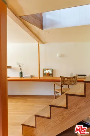 $1,795,000 | 3462 Descanso Drive, Los Angeles, CA 90026