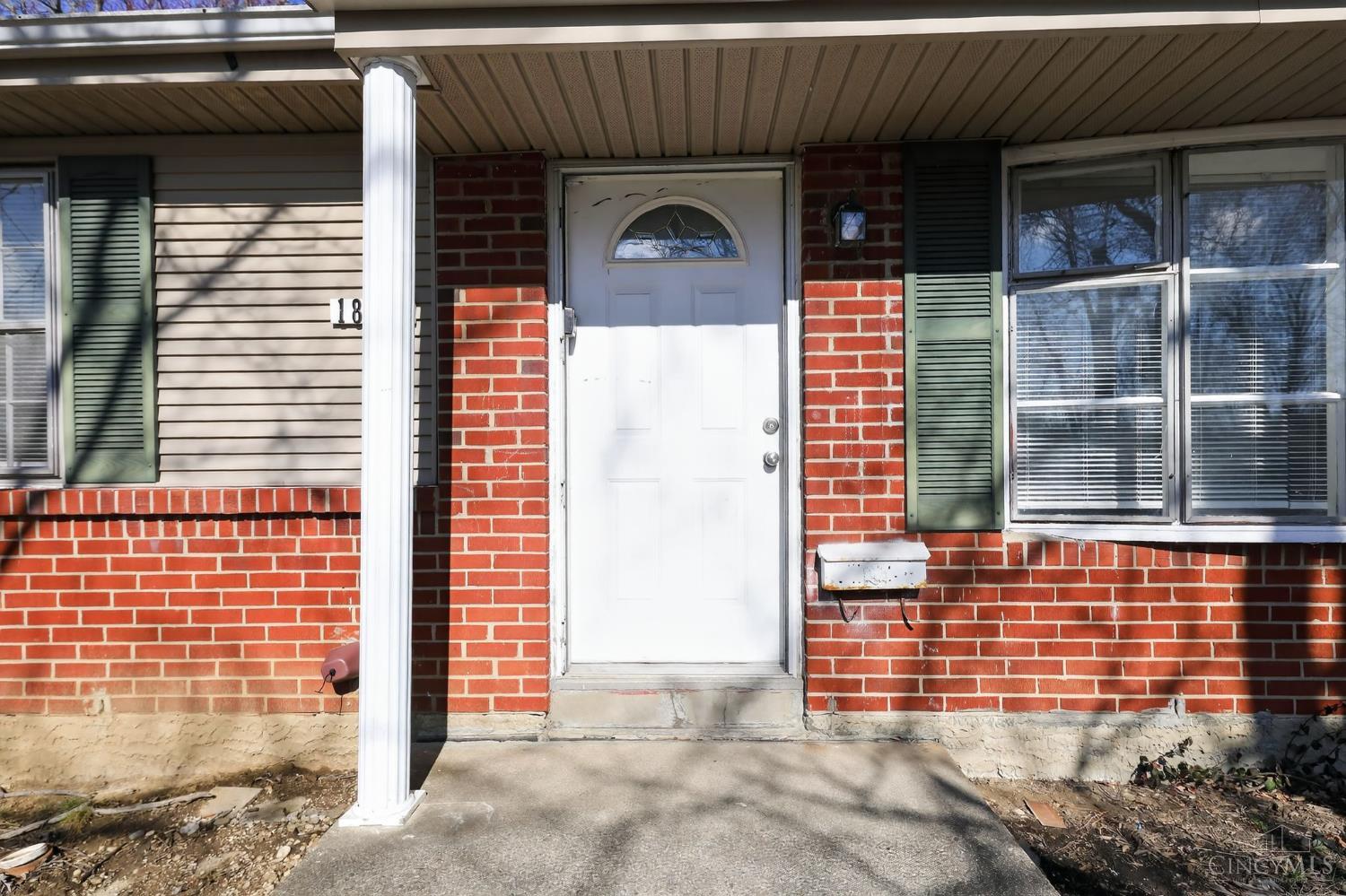 1854 Windmill Way Cincinnati, OH 45240 - Photo 30 of 33