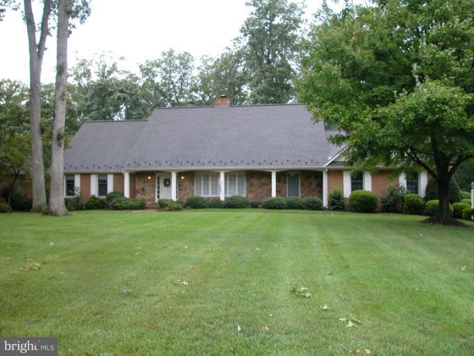9108 Stonewall Road Manassas, VA 20110 - Photo 1 of 25 Exterior (Front)