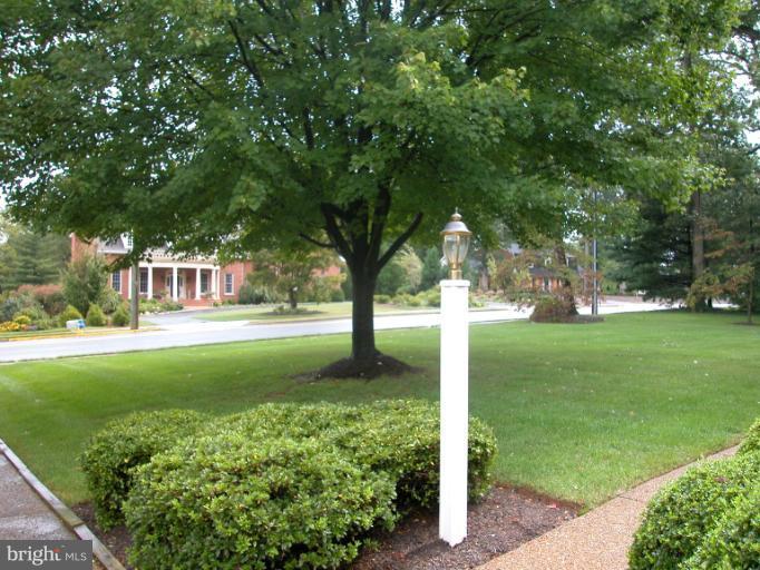 9108 Stonewall Road Manassas, VA 20110 - Photo 3 of 25 View