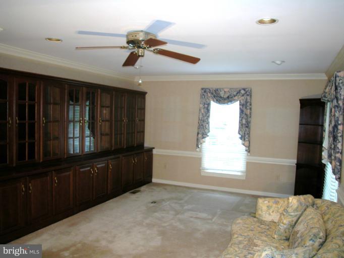 9108 Stonewall Road Manassas, VA 20110 - Photo 8 of 25 Interior (General)