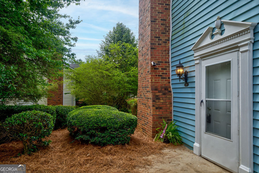 5536 Clover Rise Lane Norcross, GA 30093 - Photo 2 of 31