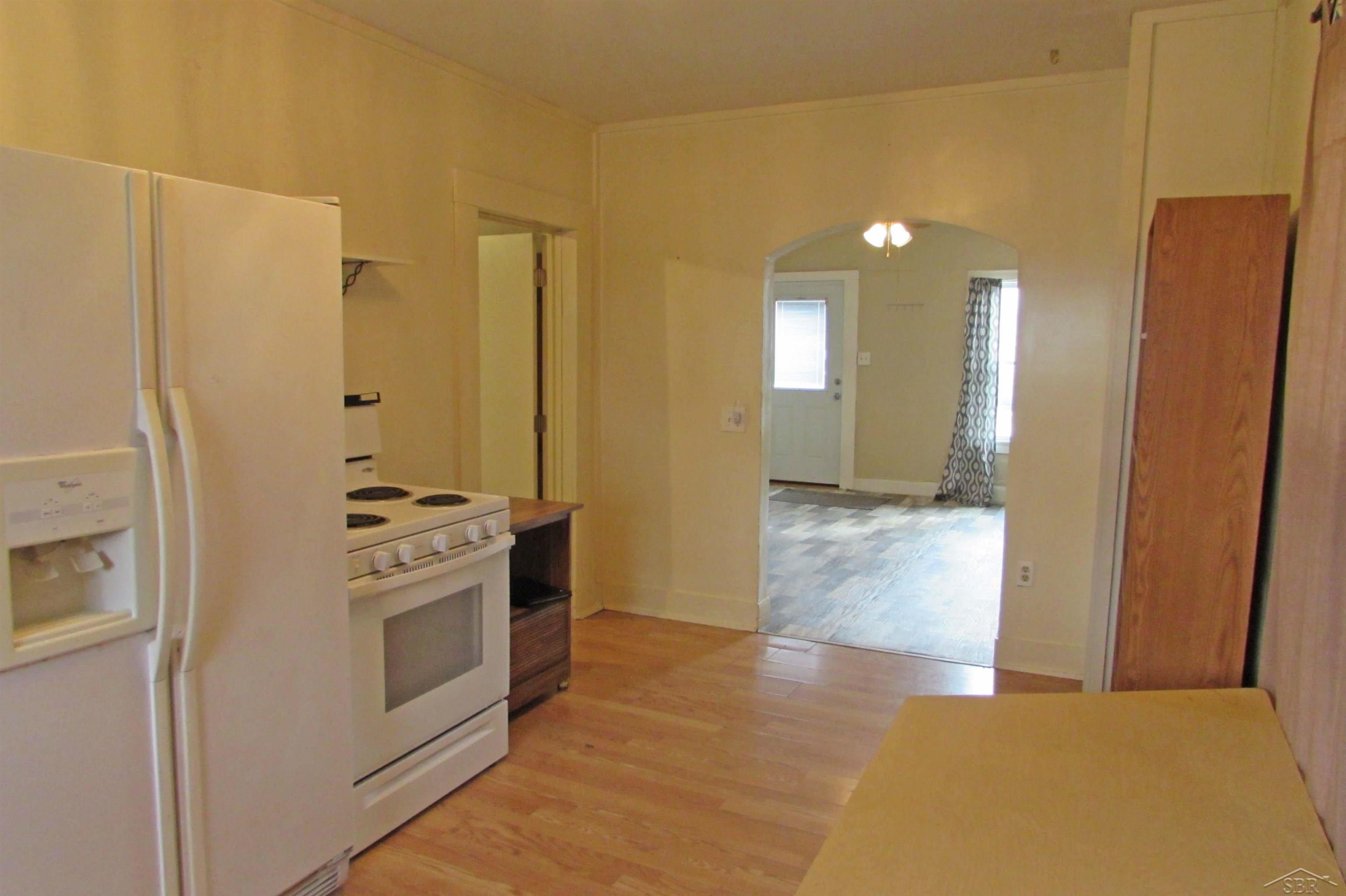 307 North Line Street Chesaning, MI 48616 - Photo 9 of 23