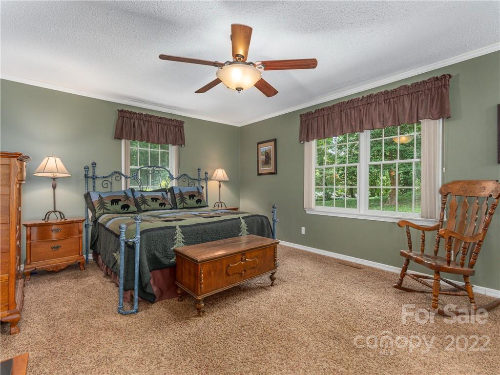 57 Faircrest Road Asheville, NC 28804 - Photo 12 of 35 Gallery Image 12