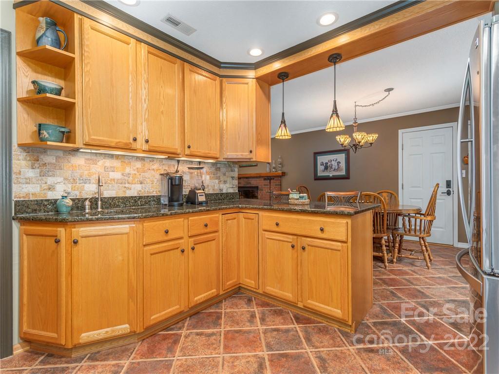 57 Faircrest Road Asheville, NC 28804 - Photo 8 of 35 Gallery Image 8