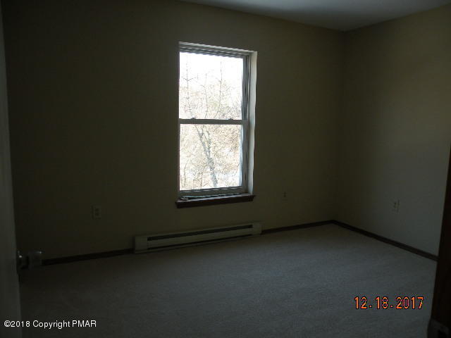1604 Clover Road Long Pond, PA 18334 - Photo 14 of 18 an empty room with a window