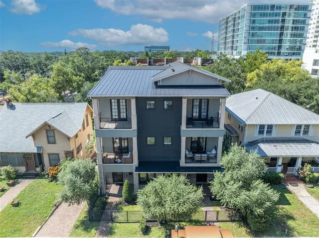 $1,150,000 | 622 East Central Boulevard, Orlando, FL 32801