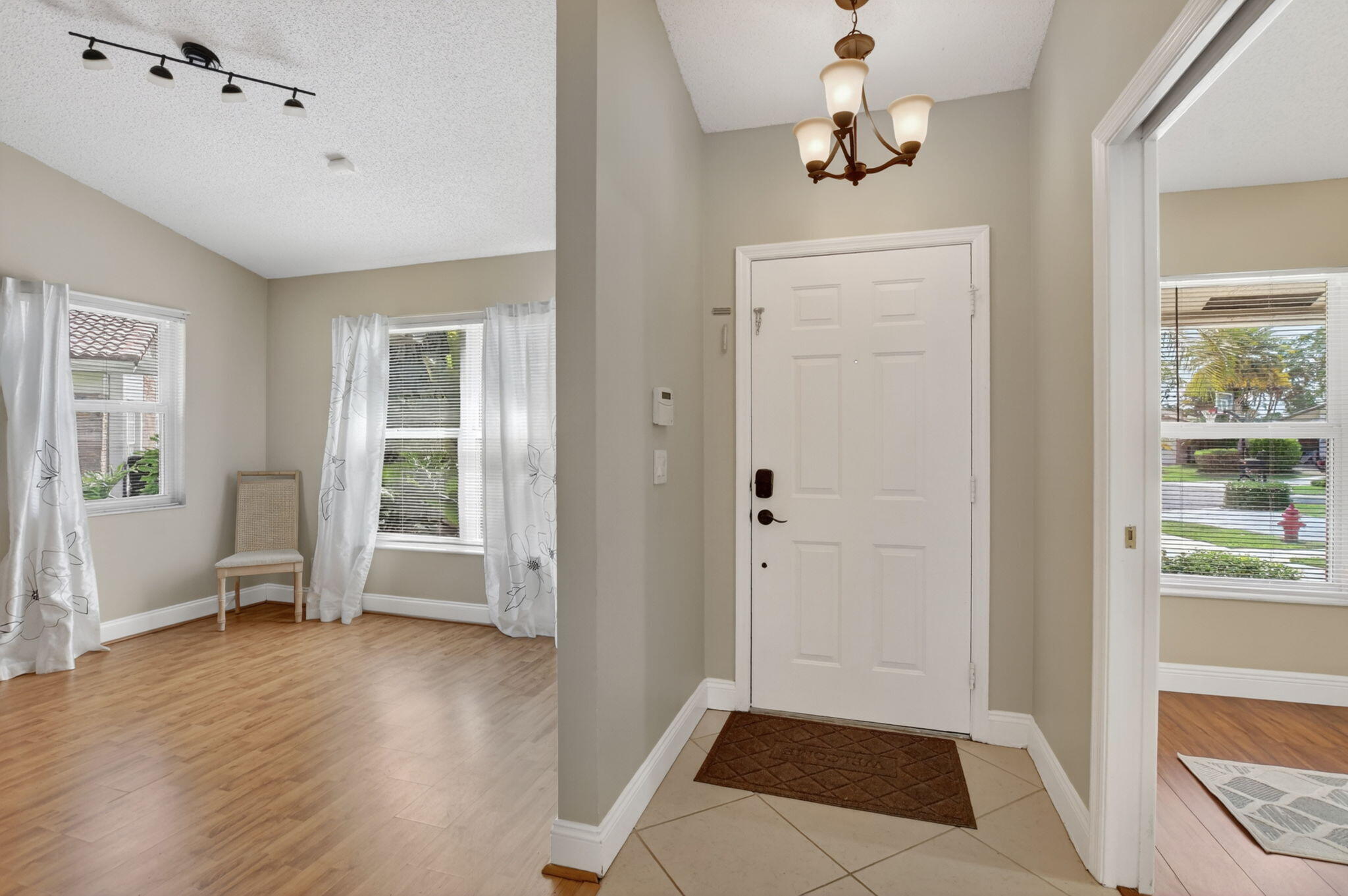 19536 Sea Pines Way Boca Raton, FL 33498 - Photo 17 of 63 19-web-or-mls-DSC_2022