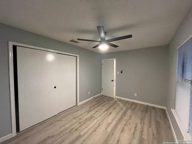 $1,695 | 8230 Cantura Mills, Converse, TX 78109