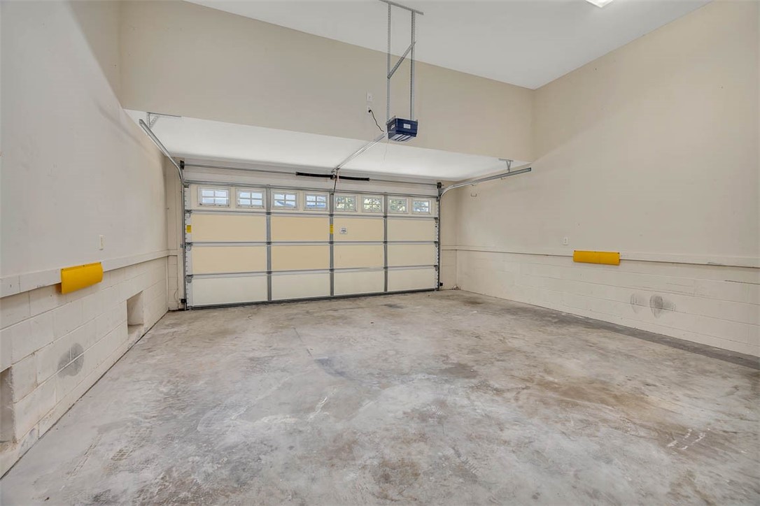 155 Limeburn Trail St. Simons Island, GA 31522 - Photo 7 of 29 Ample Two Car Garage