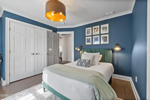 $3,295,000 | 175 Lake Avenue, Greenwich, CT 06830