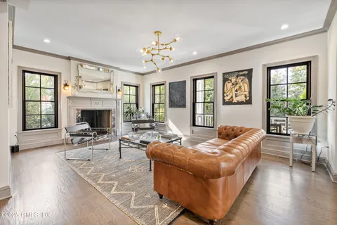 $3,295,000 | 175 Lake Avenue, Greenwich, CT 06830