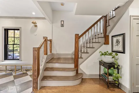 $3,295,000 | 175 Lake Avenue, Greenwich, CT 06830