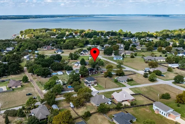 $239,000 | 239 Sea Craft Drive, Gun Barrel City, TX 75156
