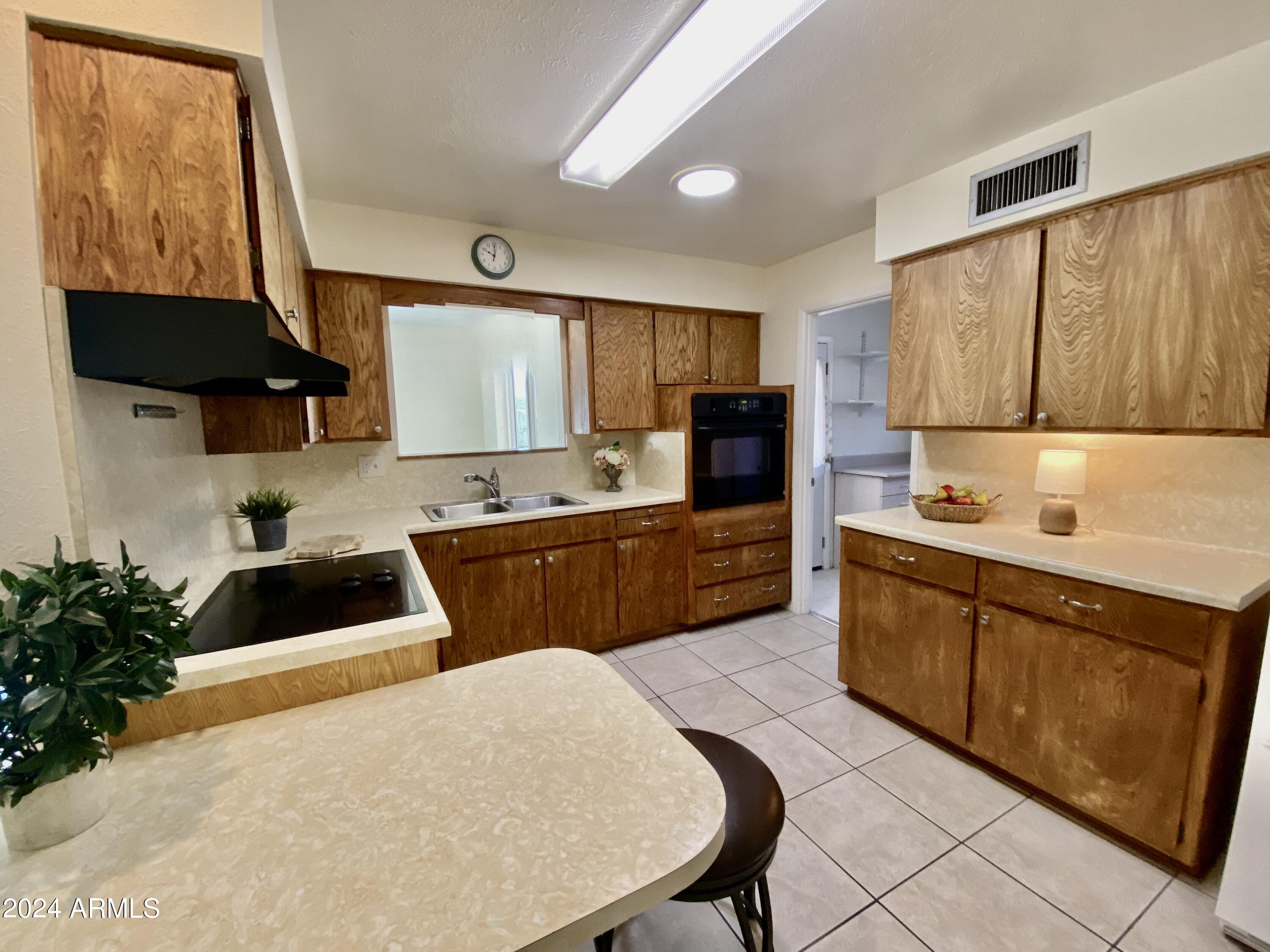 5905 East Decatur Street Mesa, AZ 85205 - Photo 7 of 33 IMG_1415