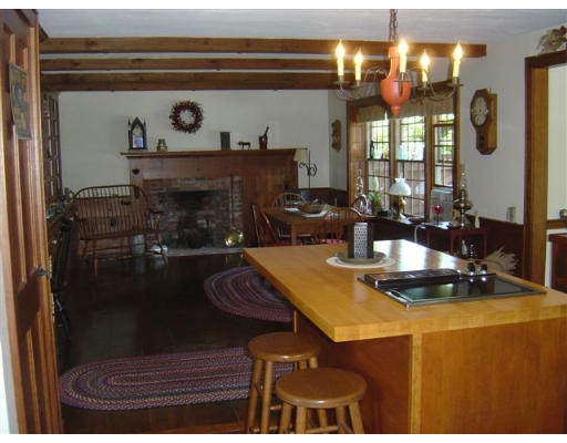 14 Alprilla Farm Road Hopkinton, MA 01748 - Photo 12 of 30 Gallery Image 12